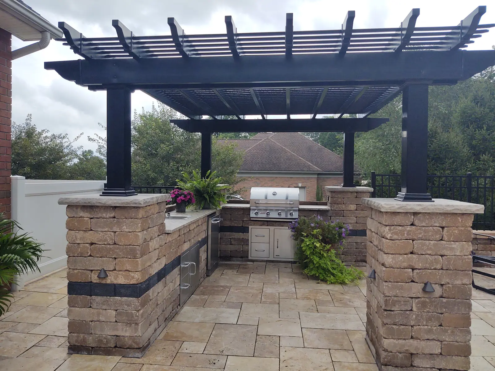 Finished landscape project related to outdoor kitchens & grills