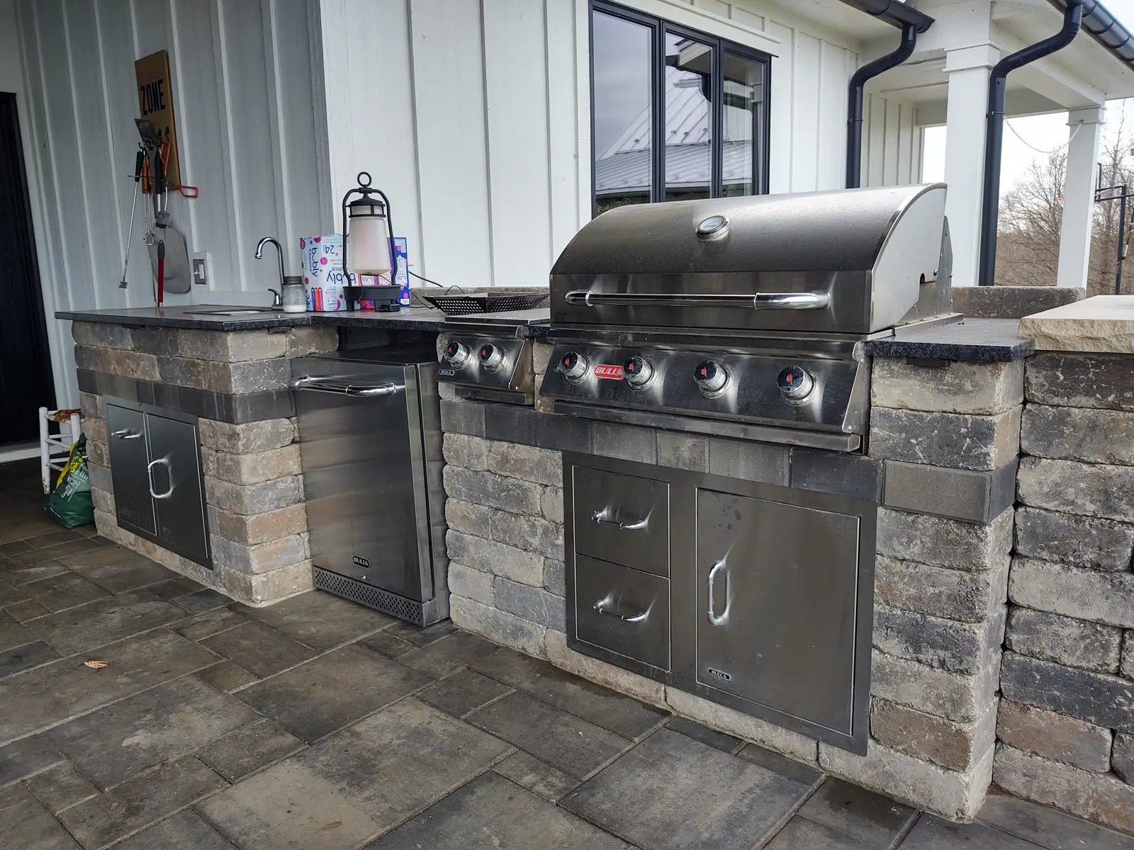 Another completed project related to outdoor kitchens & grills